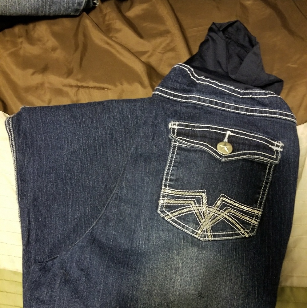 Maternity jeans